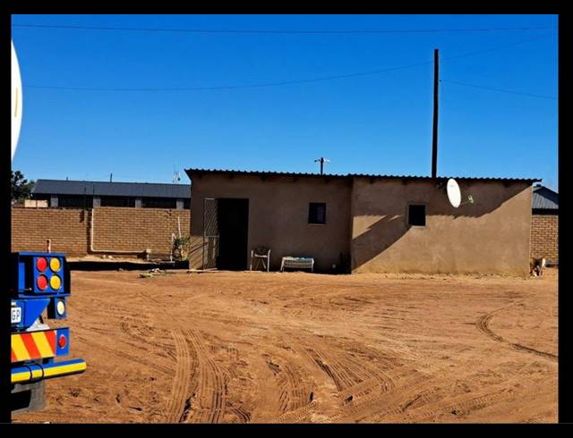 BUSINESS FOR SALE IN AUREUS